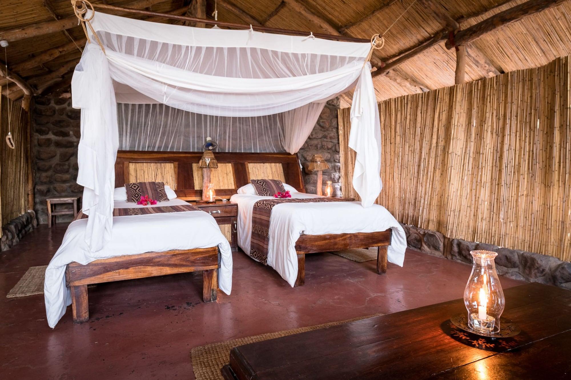 Taita Falcon Lodge Mukuni Exterior photo