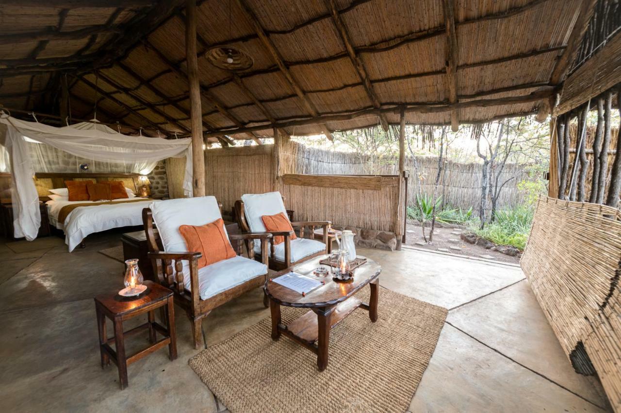Taita Falcon Lodge Mukuni Exterior photo